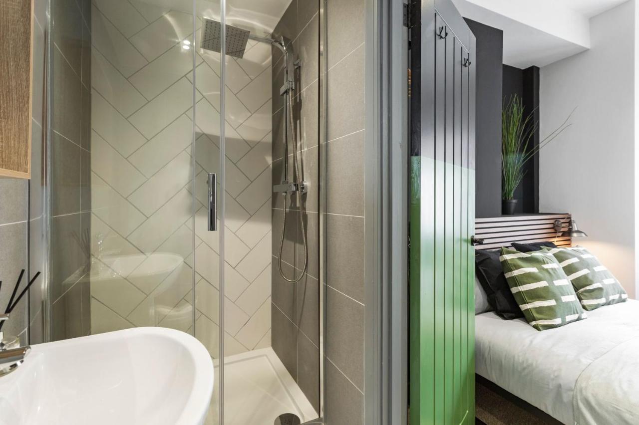 ✰Onpoint -Modern & Fresh Studio Apt Close To Centre - Convenient!✰ Διαμέρισμα Beeston  Εξωτερικό φωτογραφία